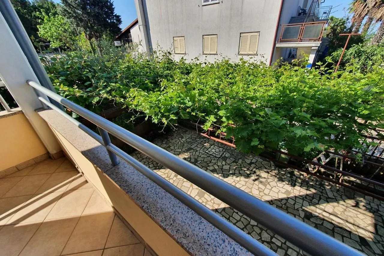 Apartments Ritosa Spadici Beach Area 波雷奇 招待所
