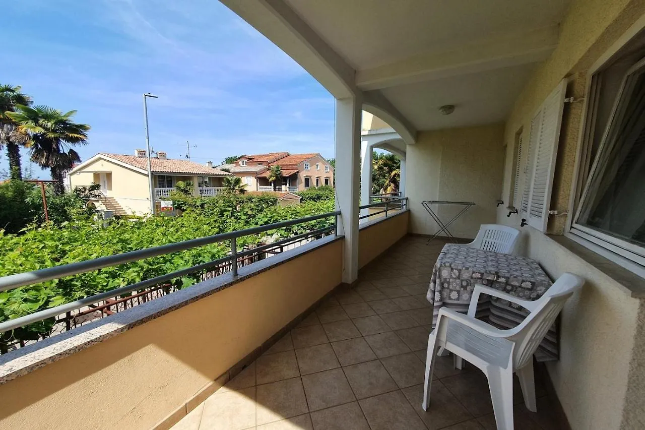 Гостевой дом Apartments Ritosa Spadici Beach Area Пореч